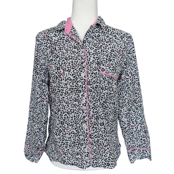Victoria's Secret Tops - Victoria's Secret Black White Pink Trim Cheetah Print Button Down Sleep Shirt S